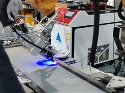 激光标识焊接-激光焊接机器人